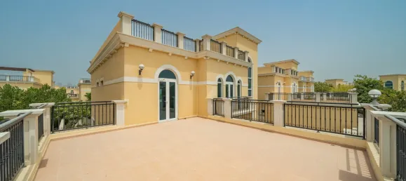 4 bedrooms Villa in Jumeirah Park, UAE No. 106119 17