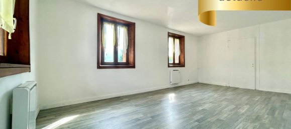 1 bedroom Apartment in Marignier, France No. 338293 2