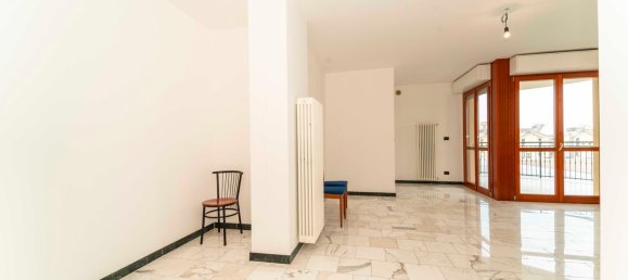 3 rooms Penthouse in Turin, Italy No. 12606 20