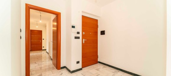 3 rooms Penthouse in Turin, Italy No. 12606 18