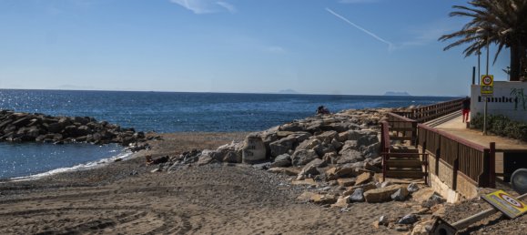 Apartamento de 2 dormitorios en Marbella, Spain No. 94017 32