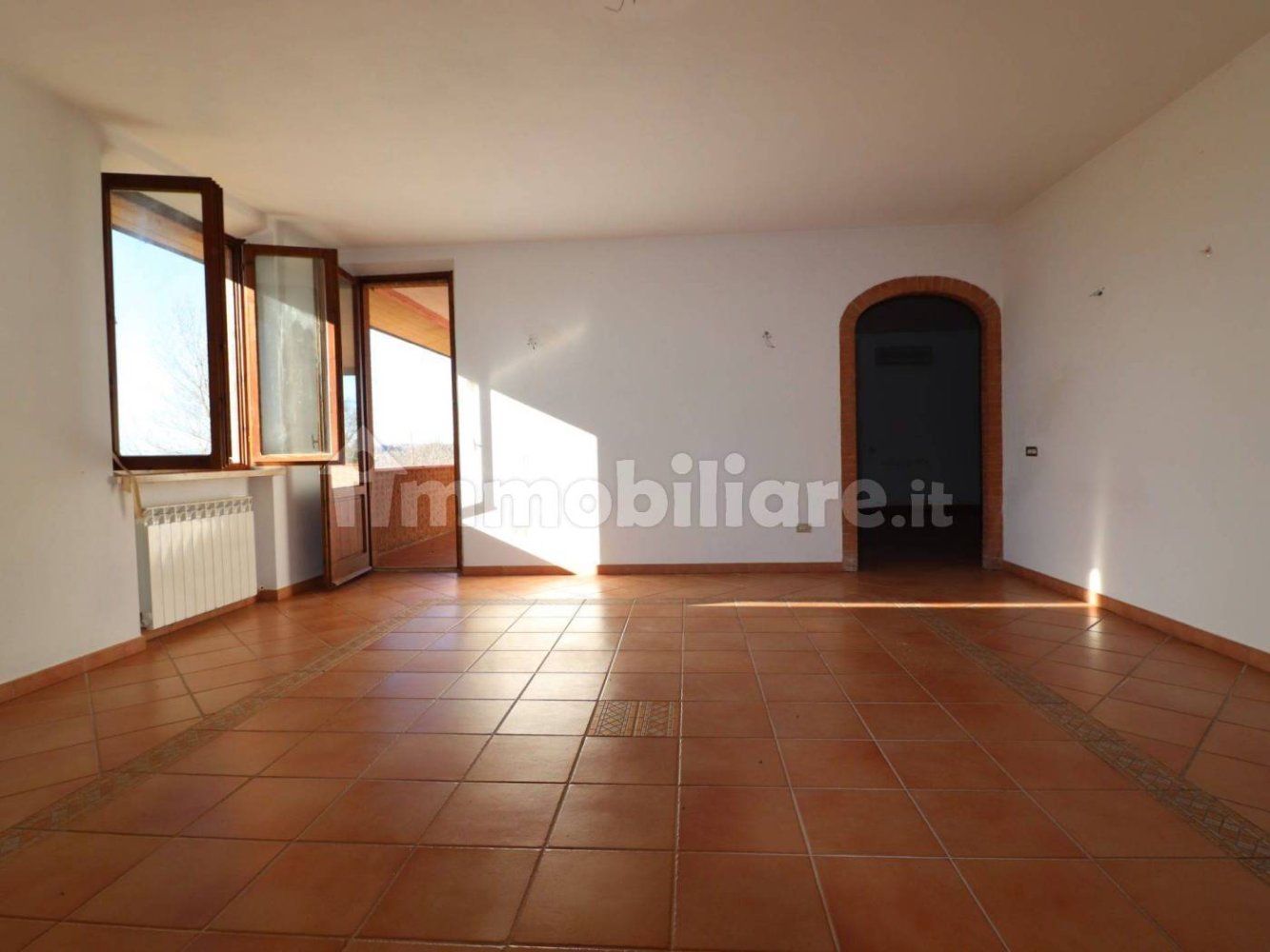 Villa de 3 dormitorios en Siena, Italy No. 118267