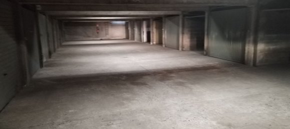 Garage in Saint-Etienne, France, Nr. 340863 2