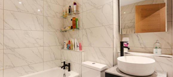 2 bedrooms Apartment in London, United Kingdom No. 14222 16