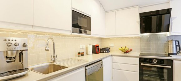 2 bedrooms Apartment in London, United Kingdom No. 14222 4