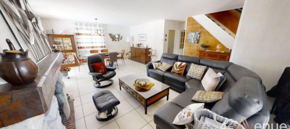 5 غرف نوم فيلا في Bonson, France رقم 335385 3