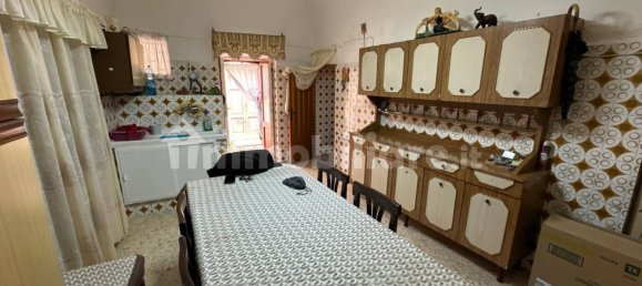 3 Schlafzimmer Haus in Triggiano, Italy, Nr. 112001 5