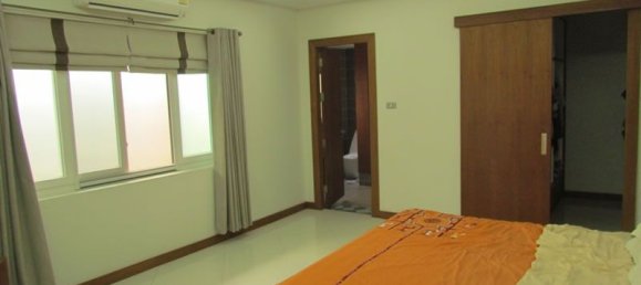 4 bedrooms Cafe / restaurant in Pattaya, Thailand No. 989 24