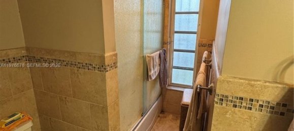 3 Schlafzimmer Villa in Miami, USA, Nr. 615435 2