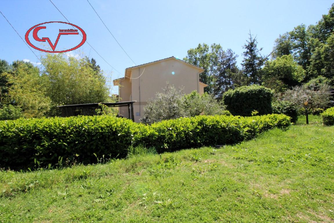 4 rooms Villa in San Giovanni Valdarno, Italy No. 233820