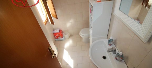 4 rooms Villa in San Giovanni Valdarno, Italy No. 233820 7