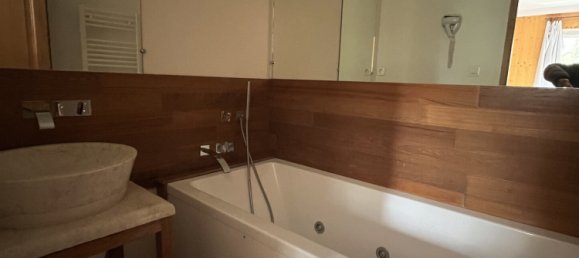 Edifício T12 em Cherisy, France N.º 216468 9