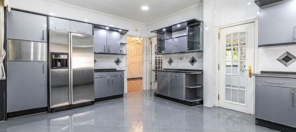 5 Schlafzimmer Haus in Lisbon, Portugal, Nr. 44154 40