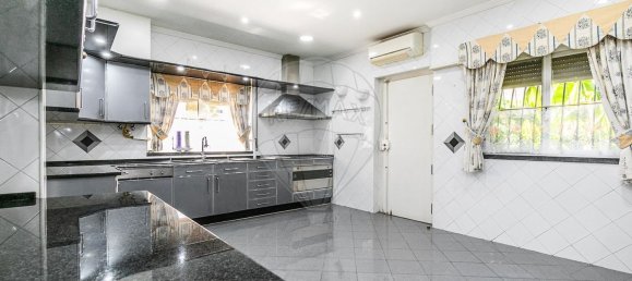 5 Schlafzimmer Haus in Lisbon, Portugal, Nr. 44154 9