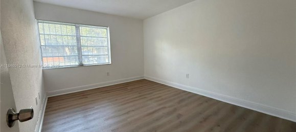 1 bedroom Commercial property for sale in Miami, Miami-Dade, Florida, USA № 615270 7