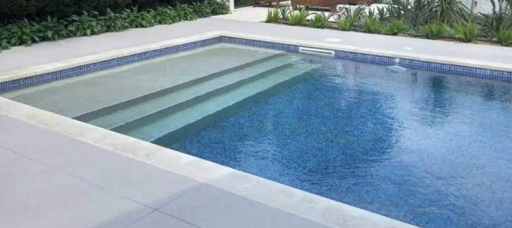 4 bedrooms Commercial property in Strovolos, Cyprus No. 17977 7