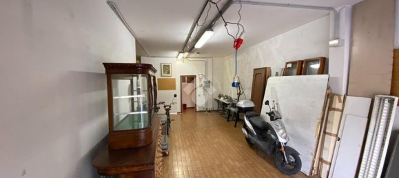 150m² Warehouse in Carpi, Italy No. 378345 9