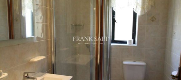 3 chambres Penthouse à Sliema, Malta No. 9387 36