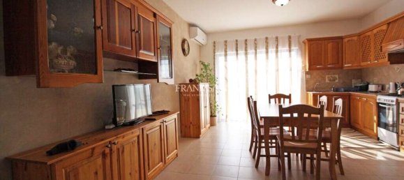 3 chambres Penthouse à Sliema, Malta No. 9387 29