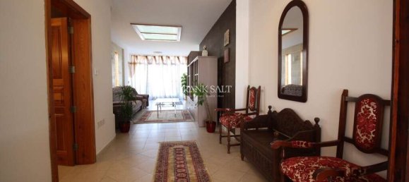 3 chambres Penthouse à Sliema, Malta No. 9387 4