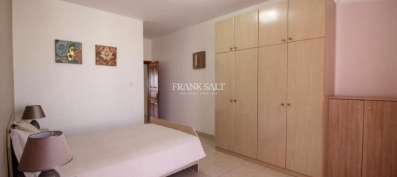 3 chambres Penthouse à Sliema, Malta No. 9387 38