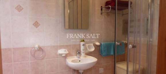 3 chambres Penthouse à Sliema, Malta No. 9387 14