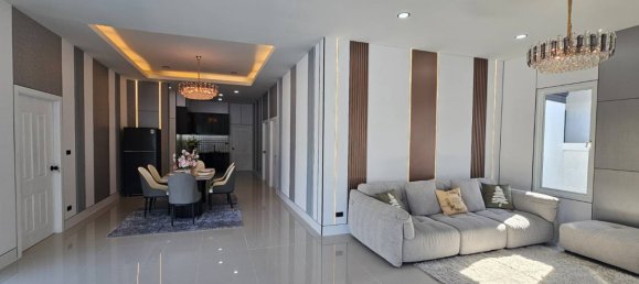 3 bedrooms House for sale in Bang Lamung, Chonburi, Eastern Thailand, Thailand № 72849 12