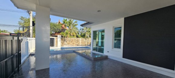 3 bedrooms House for sale in Bang Lamung, Chonburi, Eastern Thailand, Thailand № 72849 5