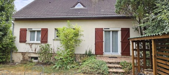 Casa de 3 dormitorios en Saint-Doulchard, France No. 330264 10