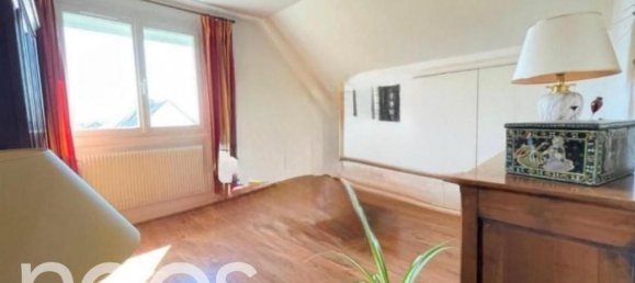 Casa de 3 dormitorios en Saint-Doulchard, France No. 330264 7