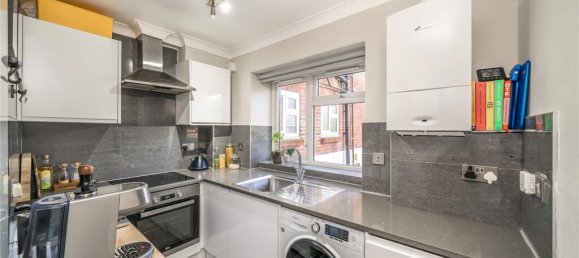 Apartamento de 1 dormitorio en London, United Kingdom No. 12843 3