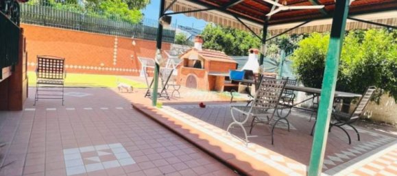 3 bedrooms Apartment in Giugliano in Campania, Italy No. 273679 3