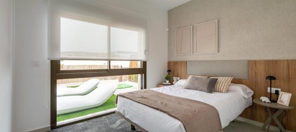 3 Schlafzimmer Villa in Alicante, Spain, Nr. 16556 20