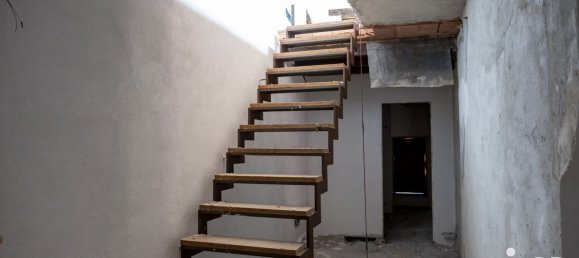 7 bedrooms House in Casanova Lerrone, Italy No. 372161 11