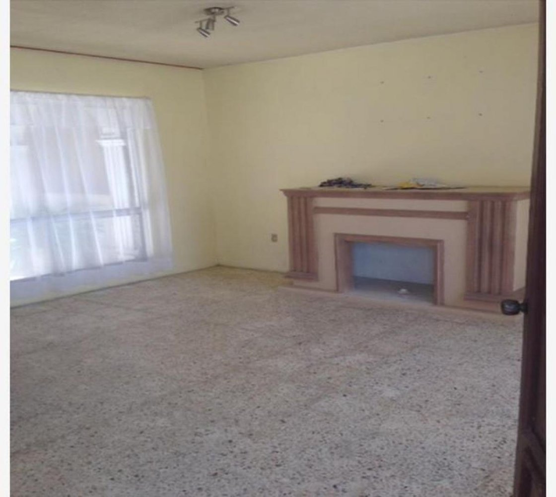 3 bedrooms House in Playa Vicente, Mexico No. 168298