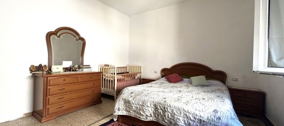 4 Schlafzimmer Wohnung in Sassuolo, Italy, Nr. 327211 7