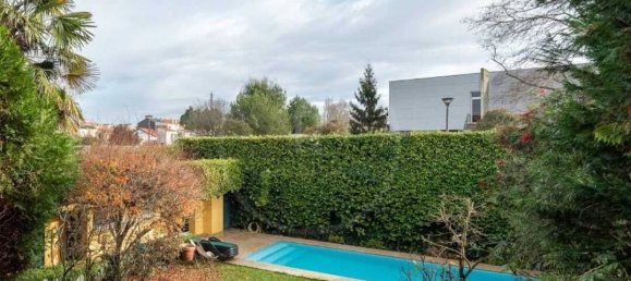 4 bedrooms House in Porto, Portugal No. 29142 2