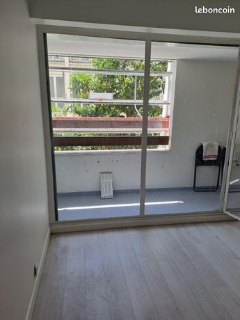 1 bedroom Apartment in Paris, France No. 309854