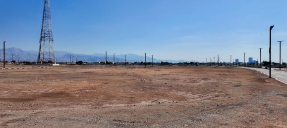 Terreno em Al Mairid, UAE 486 m² N.º 106704 5