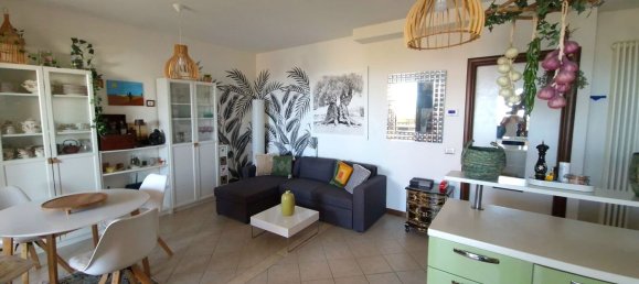 Квартира с 2 спальнями в Колоннелла, Италия № 322884 8