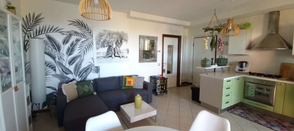 Квартира с 2 спальнями в Колоннелла, Италия № 322884 6