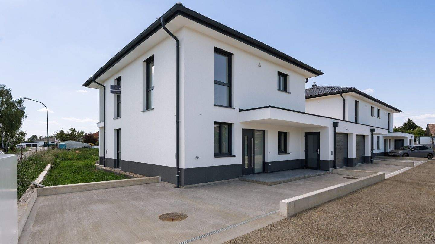 5-salle Maison à Weikendorf, Austria No. 128973