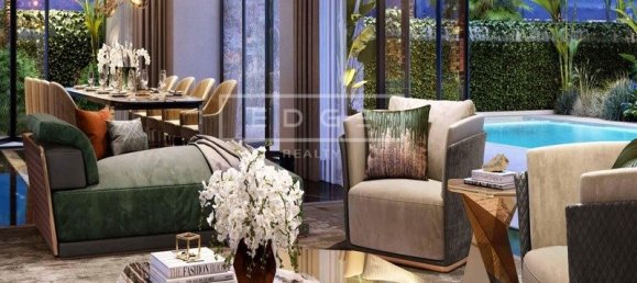 6 bedrooms Villa in Dubai, UAE No. 8352 3