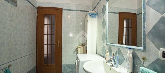 2 Schlafzimmer Haus in Cirié, Italy, Nr. 330754 25