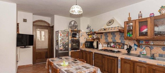 2 Schlafzimmer Haus in Cirié, Italy, Nr. 330754 7
