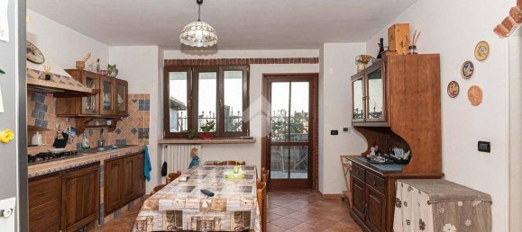 2 Schlafzimmer Haus in Cirié, Italy, Nr. 330754 13