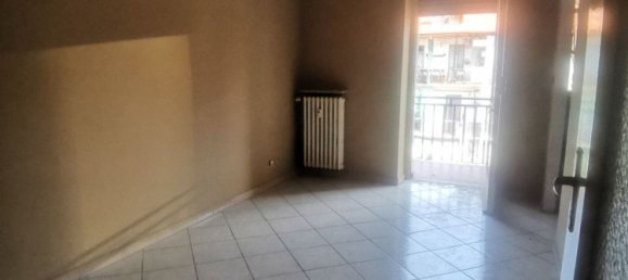 3 Schlafzimmer Wohnung in Turin, Italy, Nr. 317900 9