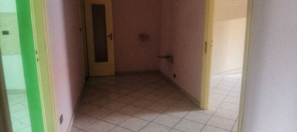 3 Schlafzimmer Wohnung in Turin, Italy, Nr. 317900 11