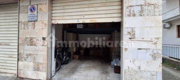 Квартира с 3 спальнями в Беневенто, Италия № 204615 34