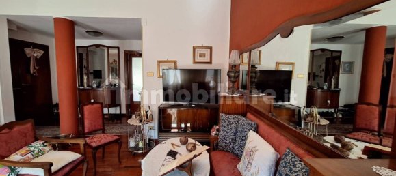 Квартира с 3 спальнями в Беневенто, Италия № 204615 7